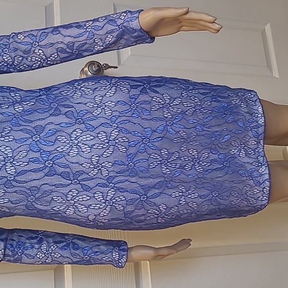 Xinyiyifang lace dress - Picture 8 of 9